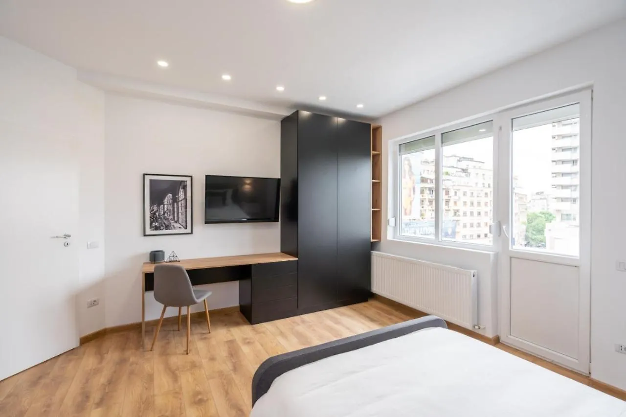Gorgeous Apartament With View In Piata Universitatii Bucureşti 0*,