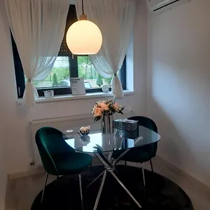 Apartament Mia!! Self Check-in!!, Bucureşti