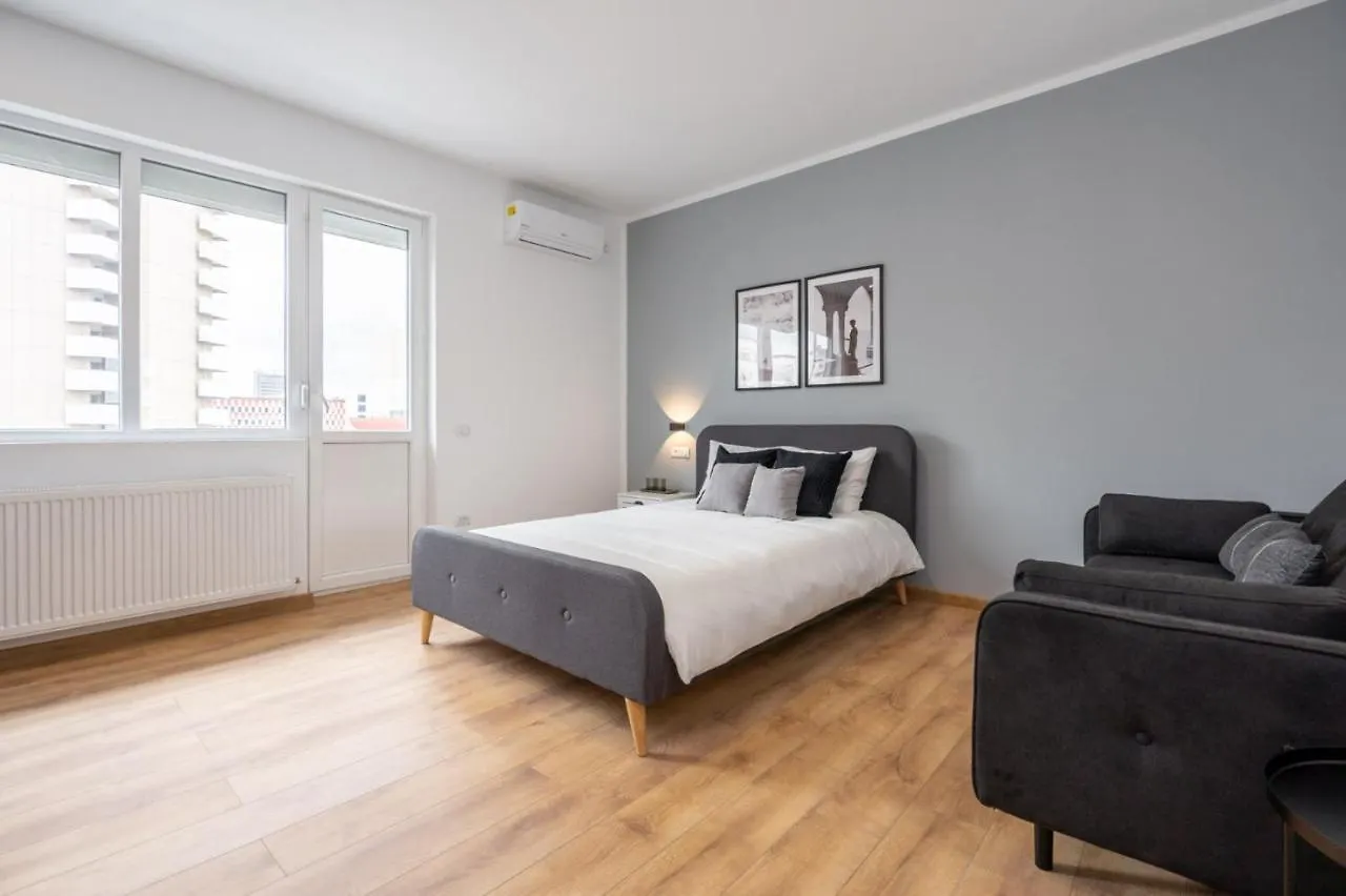 Gorgeous Apartament With View In Piata Universitatii Bucureşti 0*,  România